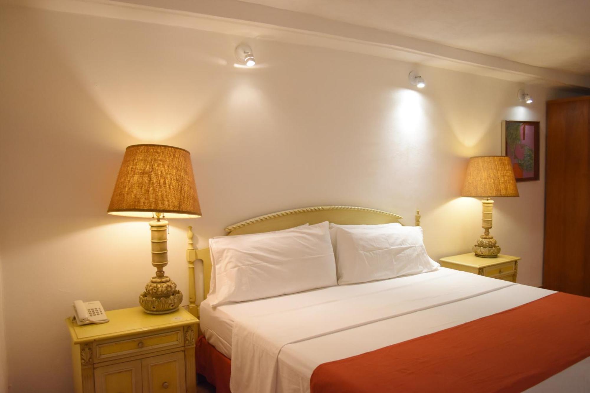 La Joyita Cuernavaca (Adults Only) 호텔 객실 사진
